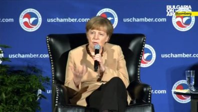 Меркел: Санкциите срещу Русия не трябва да ощетяват европейските страни
