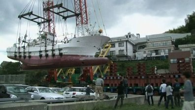 Япония се възстановява бавно от опустошителното цунами