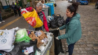 Кметът на "Слатина" предложи на Васил Терзиев техника и персонал за кризата с боклука