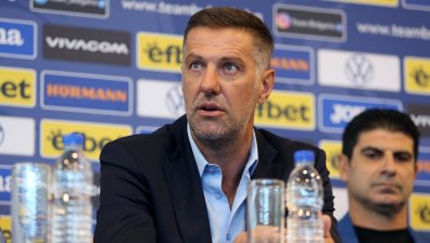 БФС: Кръстаич остава треньор на националния отбор