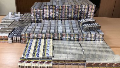 Митничари откриха рекордно количество цигари в багажа на българин на Летище Варна