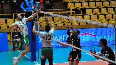 След оспорвана битка, "Нефтохимик" победи "Добруджа" с 3:1