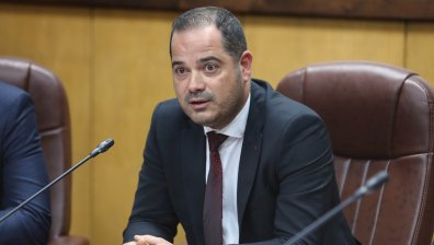 Министър Калин Стоянов: Ще предам хиляди служителите на МВР, ако подам оставка