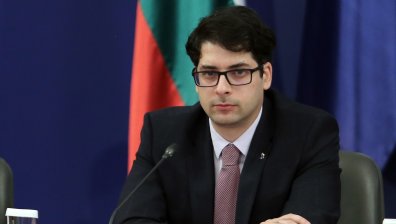 Пеканов: За 2 месеца служебният кабинет осигури над 14 млрд. лв. евросредства 