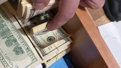 БНБ: Иззетите банкноти при акцията в София не са реквизит