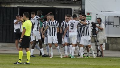 "Локо" (Пд) се подсили с юноша на "Аякс" (+СНИМКА)