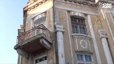 Тухла падна върху жена в Пазарджик