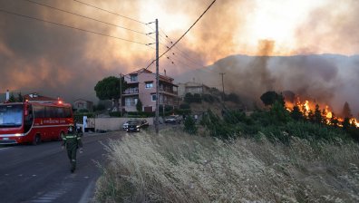 Огнен Ад в Гърция (СНИМКИ)