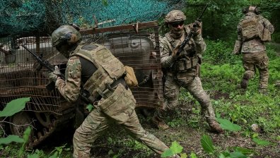 Русия бомбардира и уби украински военни в укритието им