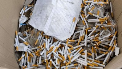Удар за милиони евро: В Батановци разбиха най-голямата незаконна фабрика за цигари (+СНИМКИ)