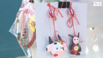 Пандемията не спира традициите, но какви мартеници купува българинът?