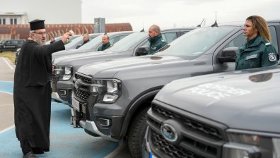 "Гранична полиция" получи 80 нови високопроходими автомобила