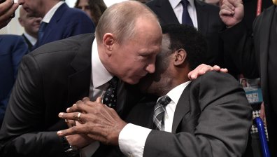 Путин: Имах късмет да общувам лично с Пеле, беше изключителен син на Бразилия
