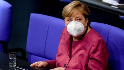 Меркел: Чакат ни 4 тежки месеца, но мерките са необходими
