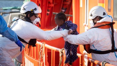 Рекорд за 24 ч. - 1000 бежанци са се опитали да влязат нелегално във Великобритания