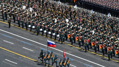 Русия демонстрира военна мощ на Парада на победата в Москва