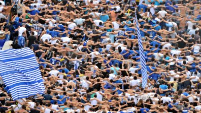 Хиляди фенове на "Левски" остават извън стадиона за мача с "Лудогорец"