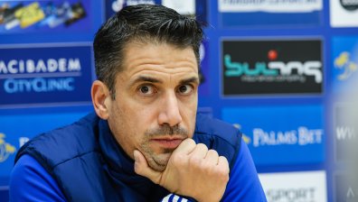 Треньорът на "Левски": Излизаме подготвени срещу "Хебър"