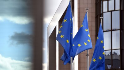 ЕП гласува резолюция за връщане на визите на американци