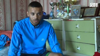 Лекоатлет и треньор на млади спортисти живее на прага на бедността