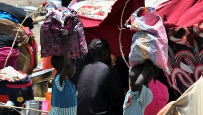 Над 1000 жертви на свлачище в Судан след дни на проливни дъждове