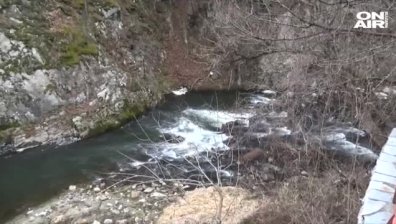 Установиха ново замърсяване на реките Юговска и Чепеларска, има задържани