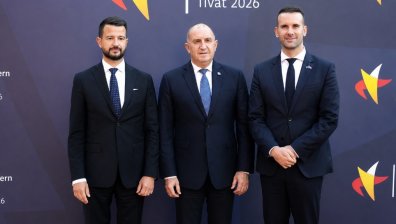 Радев: Няма да допуснем разширяване на ЕС чрез компромис с критериите за членство