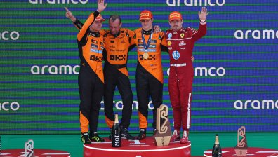 Оскар Пиастри не даде шанс на Ландо Норис, Верстапен се провали в Барселона