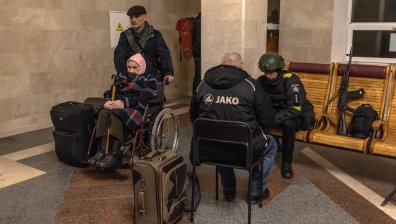 ЕК: Украинските бежанци ще останат в Европа дълги години след края на войната