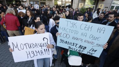 Медицински сестри: Заплащането е ниско, отговаряме за човешки съдби