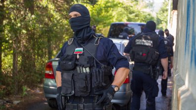 Трите ареста на близки до Божков са свързани със записи на наблюдаващия прокурор?