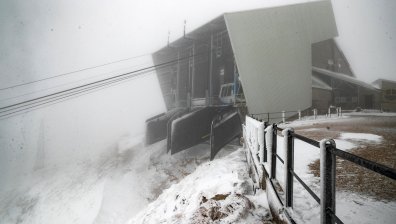 Буря връхлетя Италия, взе жертви и предизвика страшни наводнения