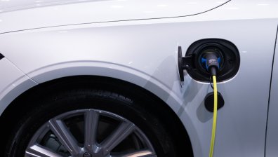 Електромобилите ще станат по-евтини от колите с ДВГ?