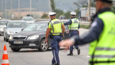 Хванаха 19 пияни водачи и 22-ма дрогирани, 10 са отказали да бъдат тествани