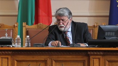 53 часа отне изборът на председател на НС, без гласовете на "Възраждане" и "Промяната"
