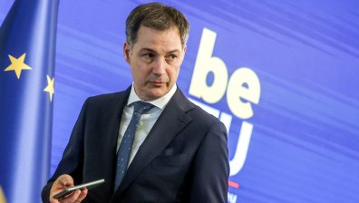 Премиерът на Белгия Александър Де Кроо подаде оставка след краха на изборите