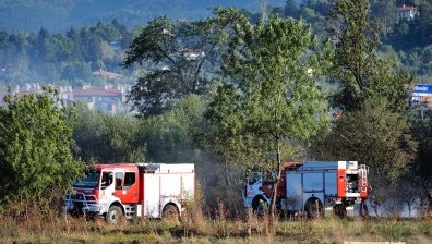 Локализираха пожара в столичния кв. "Кръстова вада", районът е задимен (+ВИДЕО)
