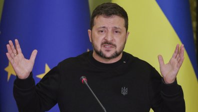 Зеленски: Войната в Близкия изток отнема фокуса от Украйна