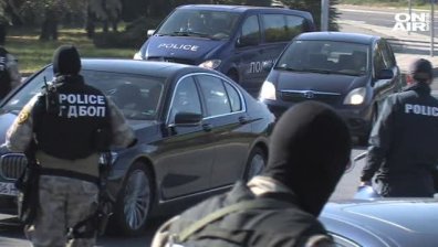 12 задържани при мащабната акция на ГДБОП в Бургас