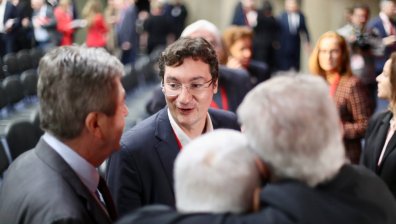 БСП на извънреден пленум след тежкия изборен резултат