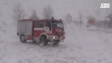 Oсем младежи бяха спасени от снежен капан в Стара планина