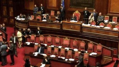 Италианският Сенат обсъжда антикризисни мерки