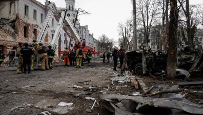 Руски ракетен удар в предградията на Суми взе три жертви, сред които и дете
