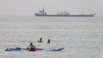 САЩ и Иран с ключов ход: Отпадат таксите за Ормузкия проток