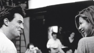 Дженифър Анистън се сбогува с Пери и разплака милиони: Вече си далеч от всякаква болка