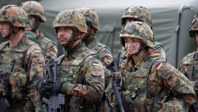 Германия ще лекува 1000 ранени войници на ден при евентуална война с Русия