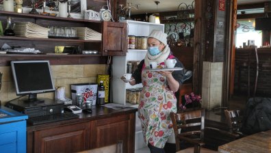 Столично заведение отвори врати, банката ги притискала за вноски по кредит