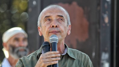 Мангъров прогнозира: Омикрон ще доведе до края на пандемията