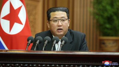 Отслабналият Ким Чен Ун изненадва света - свалил портретите на баща си и дядо си