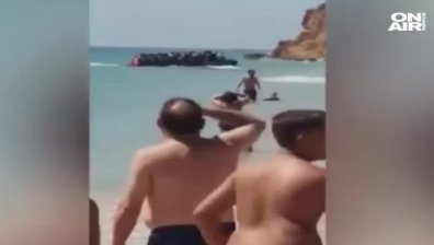 Десетки нелегални мигранти стигнаха до испанския бряг с надуваема лодка